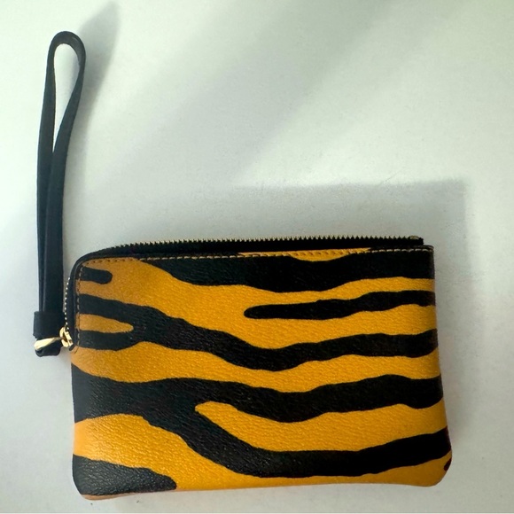 Coach Tiger Stripe Leather Wristlet – Animal Print Zip Pouch - Picture 5 of 7